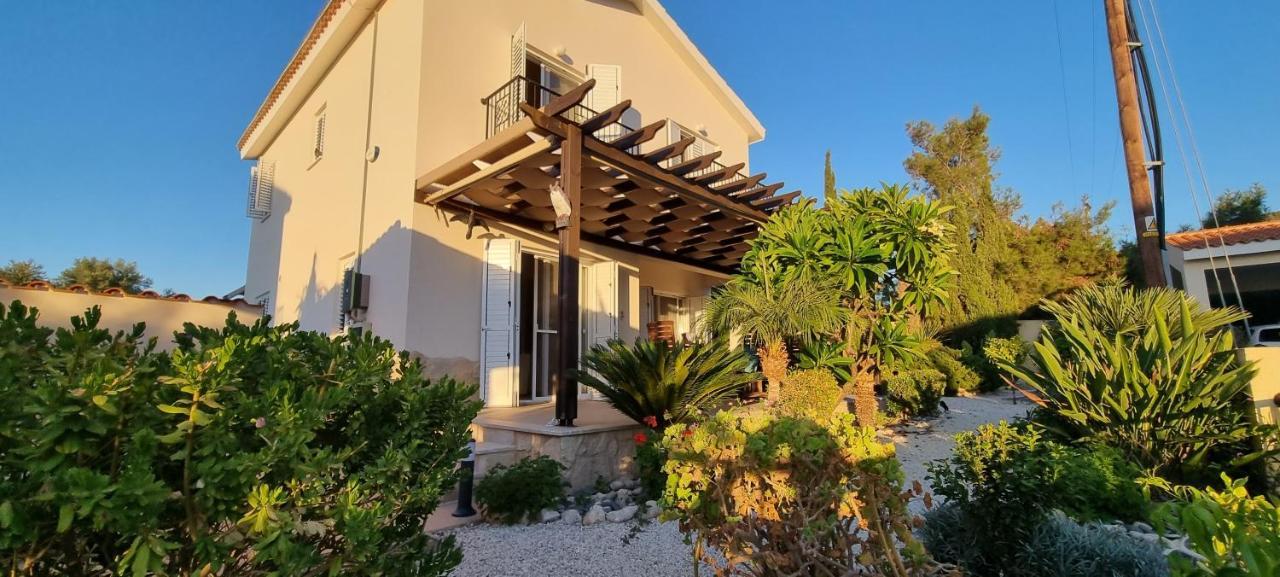 Fab Sea And Mountain View Villa, Walking Distance From The Sandy Beach Yialia المظهر الخارجي الصورة